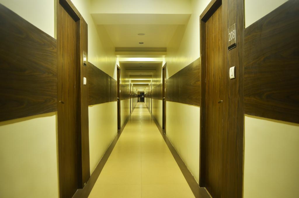 阿鲁纳查拉酒店 Tiruvannāmalai 外观 照片